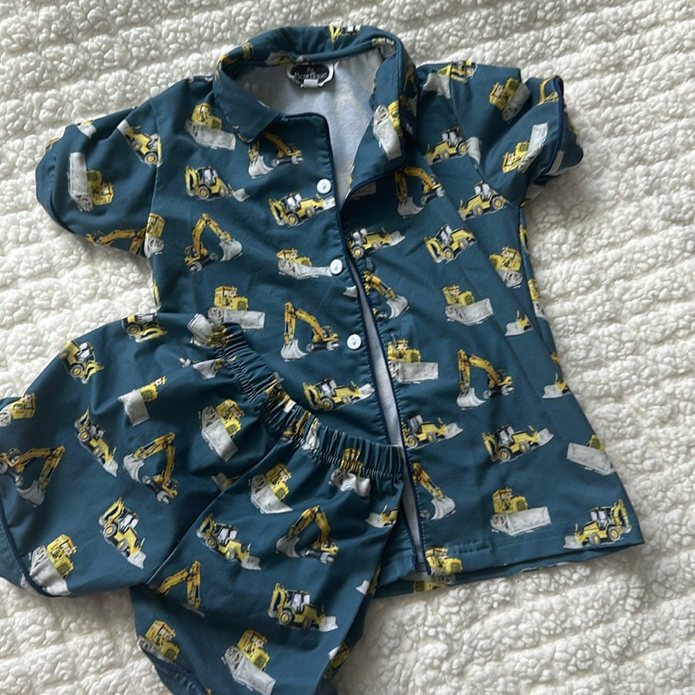 Boys 3T construction pajamas